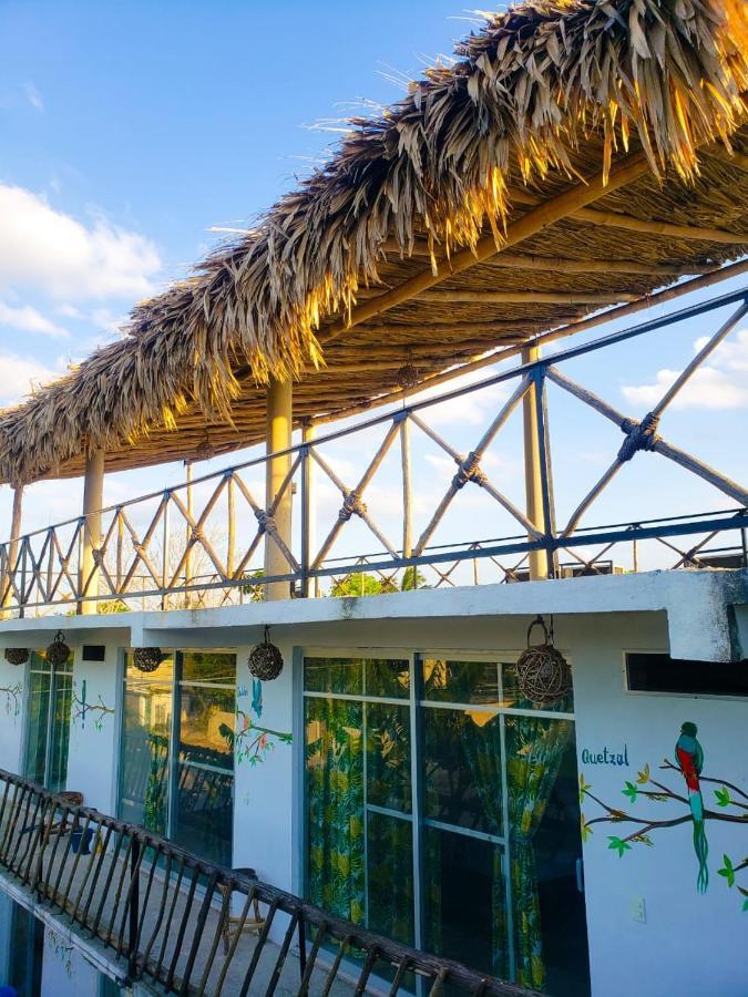 La Casa De Las Aves Bacalar Exteriör bild